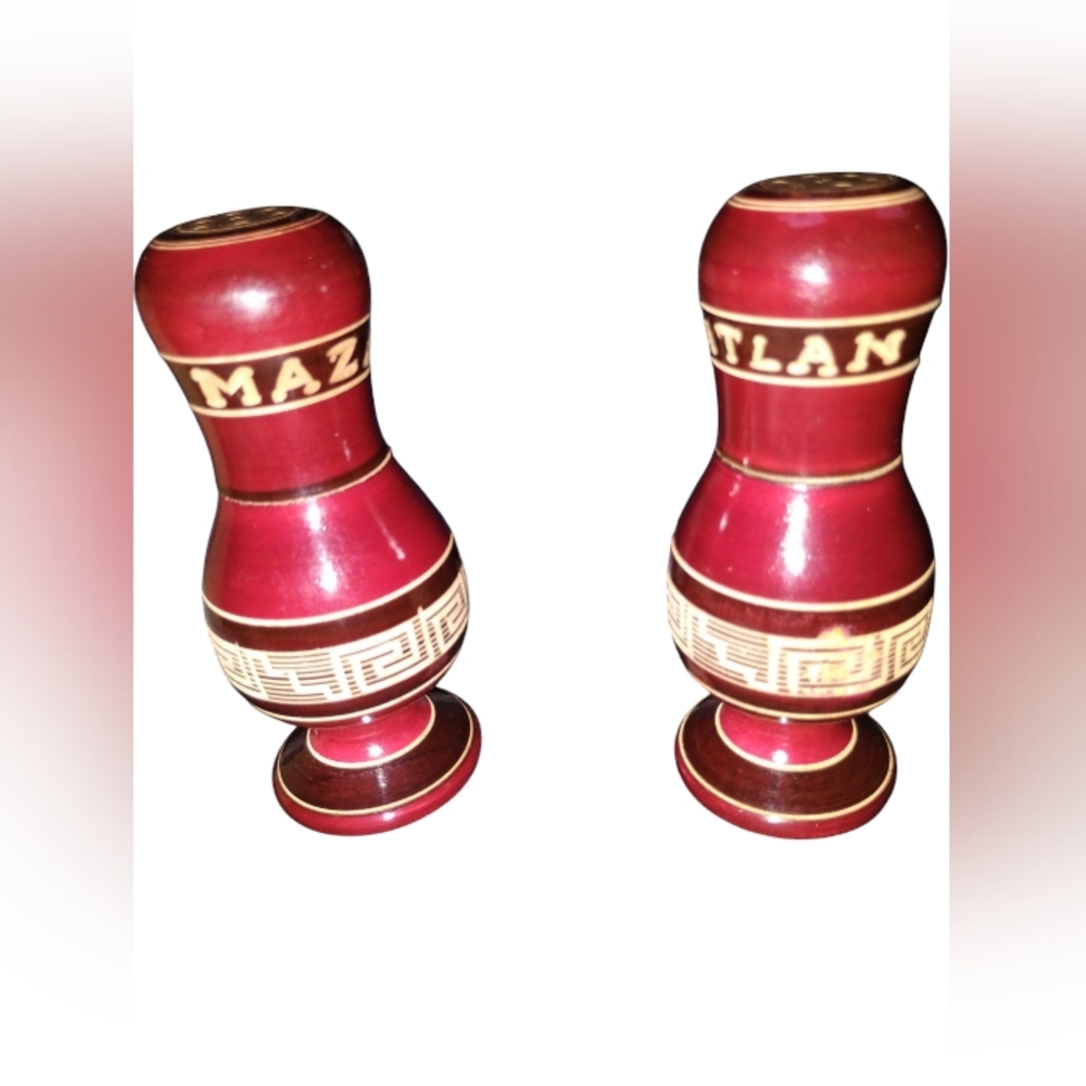 Vintage Hand Carved Wood Salt And Pepper Shakers